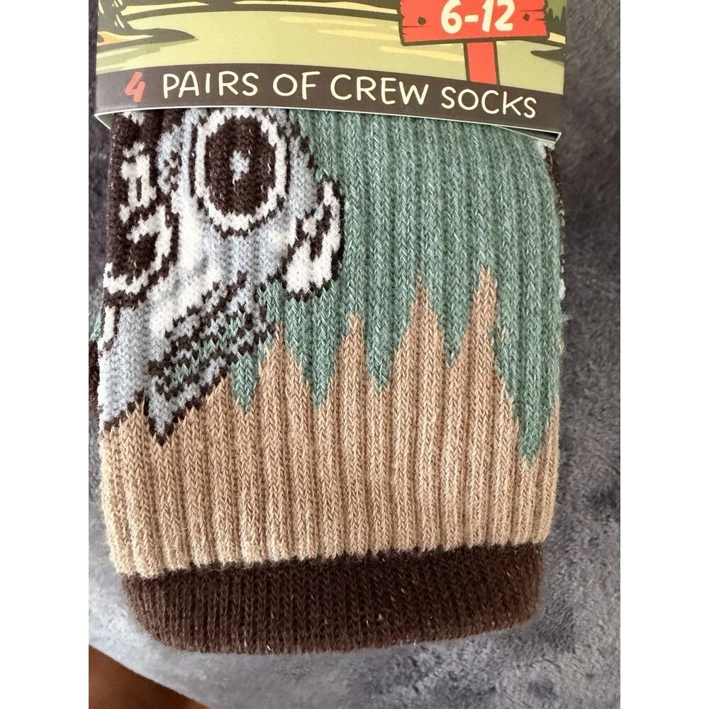 Happy Camper 4 Pair Bigfoot Theme Camping Theme Mens Novelty Crew Socks NWT 6-12